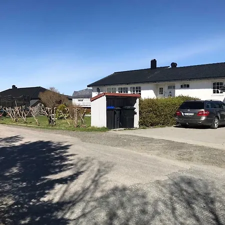 Cozy & Private In The Middle Of Lofoten Leknes